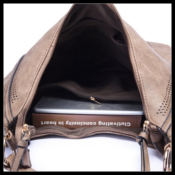 NEW LISBON Hobo Crossbody - Picture 5 of 8